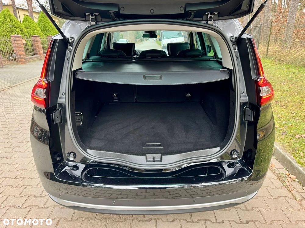 Renault Grand Scenic ENERGY TCe 160 BOSE EDITION - 12