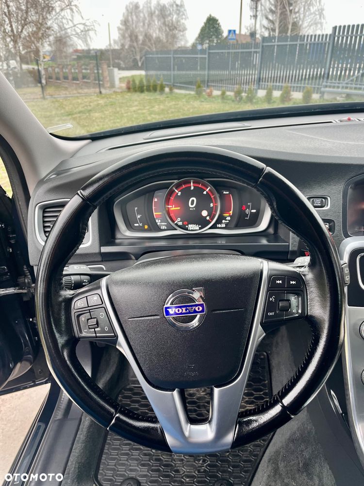Volvo V60 D2 Drive-E Momentum - 20