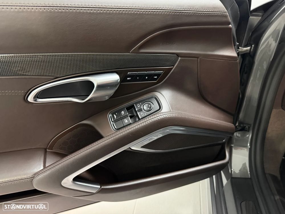 Porsche 911 (991) Turbo S - 20