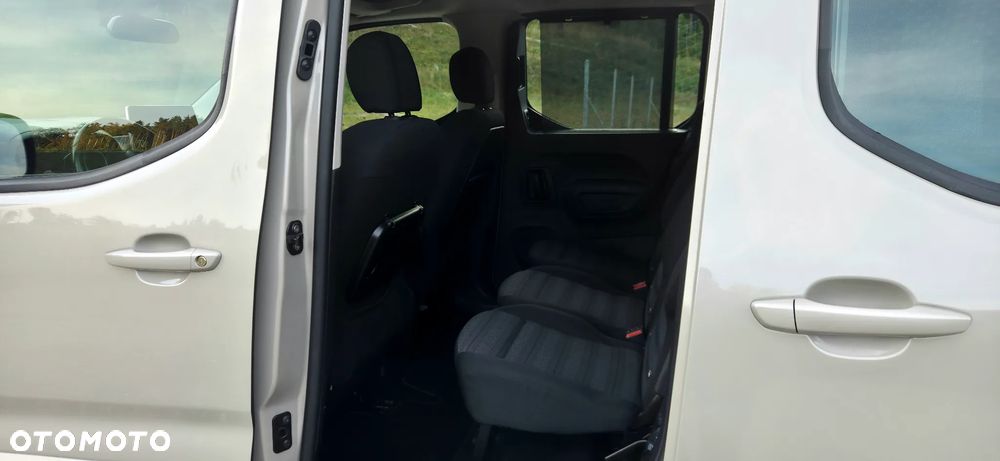 Opel Combo - 9