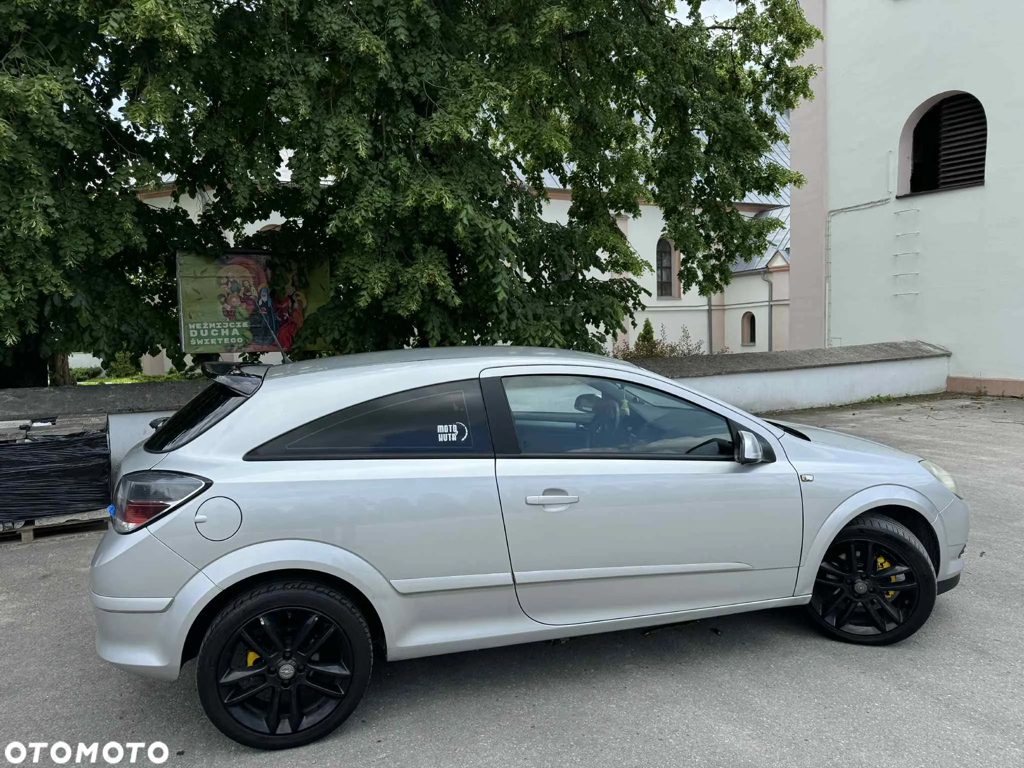 Opel Astra III GTC 1.6 Cosmo - 7