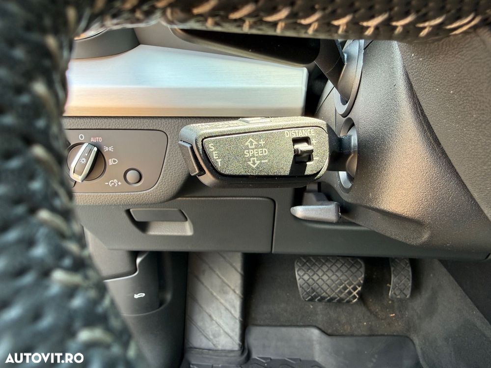 Audi Q5 55 TFSIe quattro S tronic S line - 11