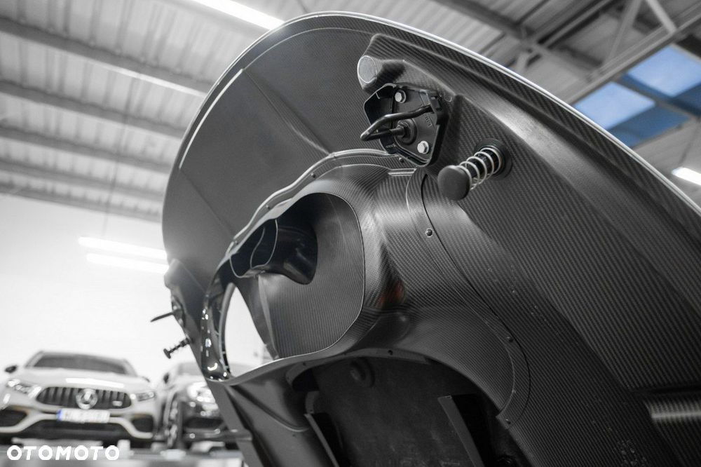 Mercedes-Benz AMG GT - 28