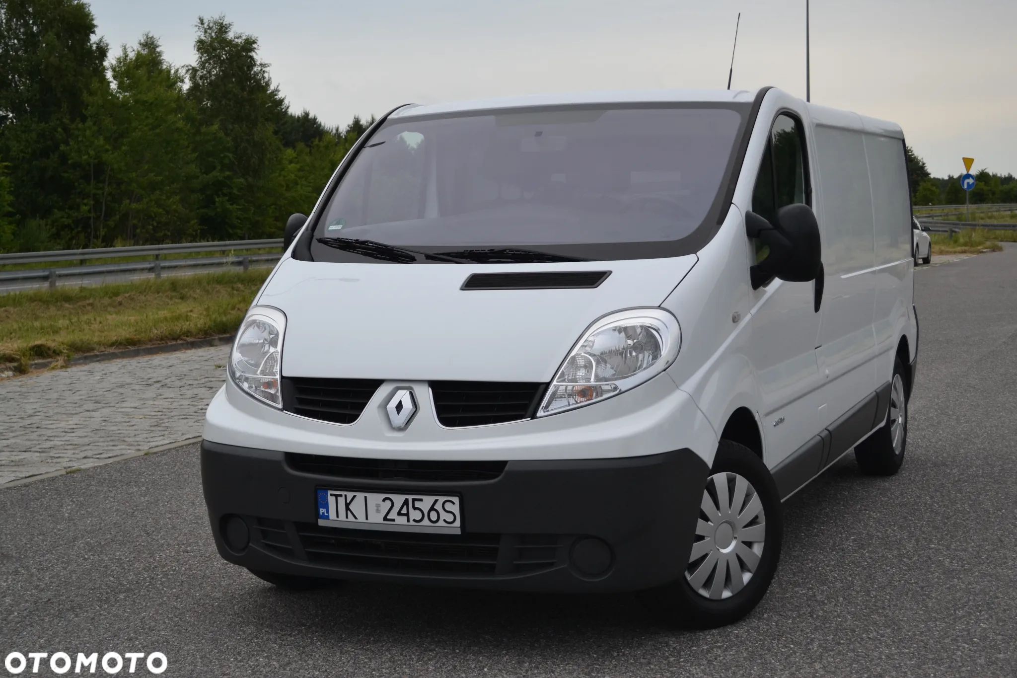 Renault Trafic - 1
