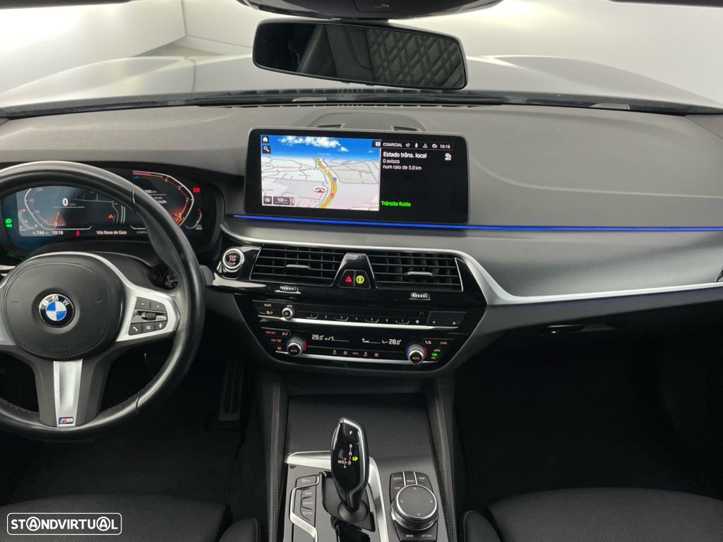 BMW 520 d Auto - 10