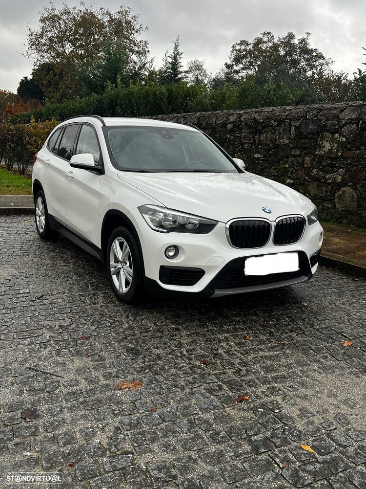 BMW X1 sDrive18d Advantage - 1
