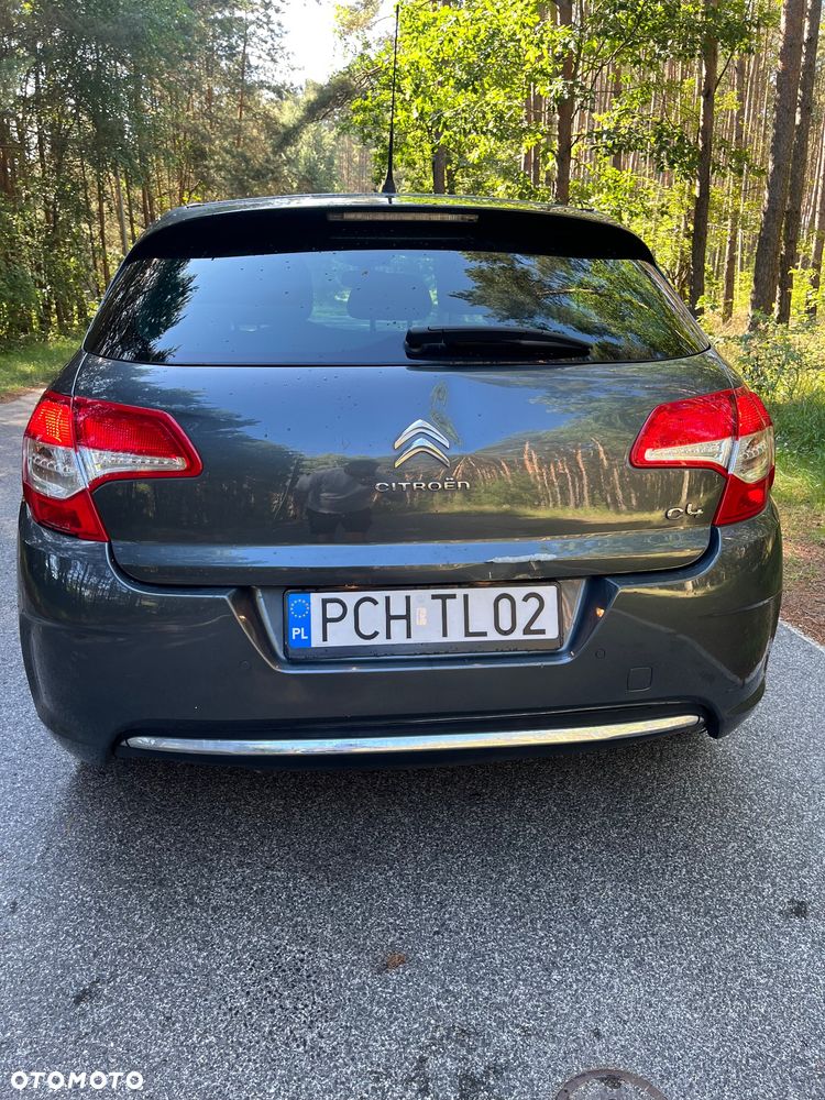 Citroën C4 1.6 HDi Exclusive - 8
