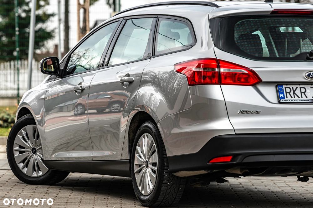 Ford Focus 1.5 TDCi Trend - 16