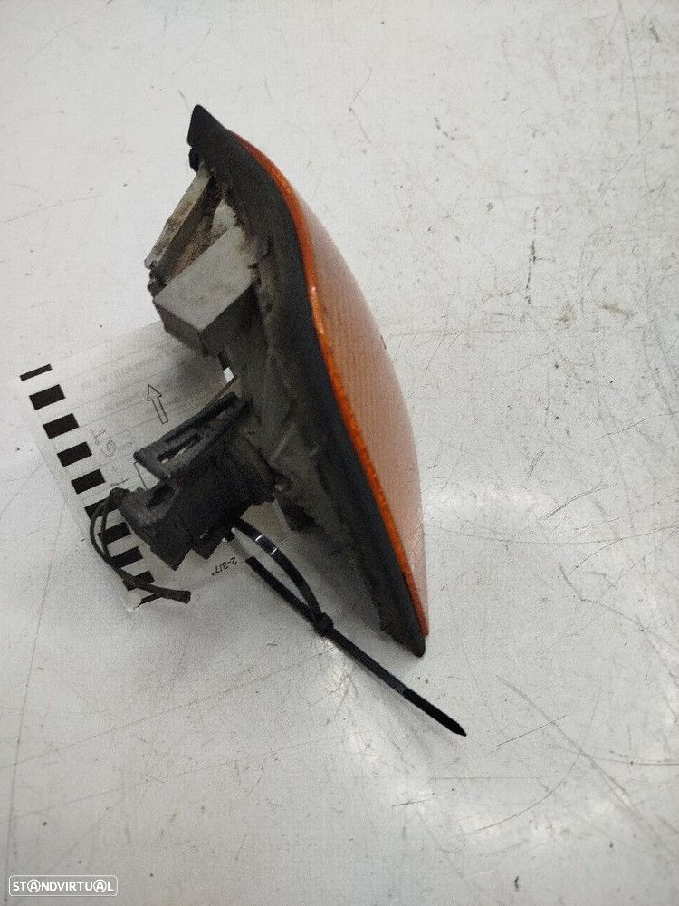 Farolim De Pisca Frente Dto Bmw 3 Touring (E36) - 4