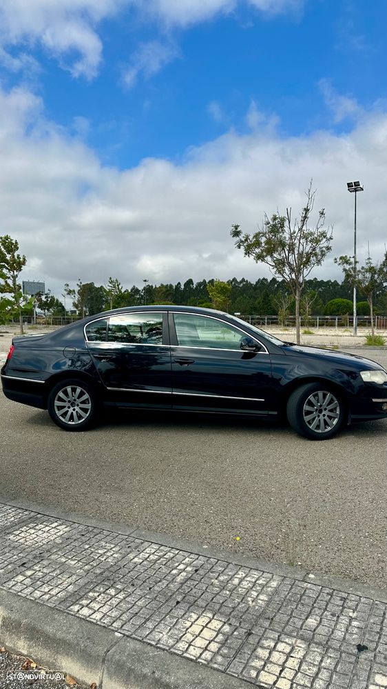 VW Passat 1.6 FSi Comfortline - 2