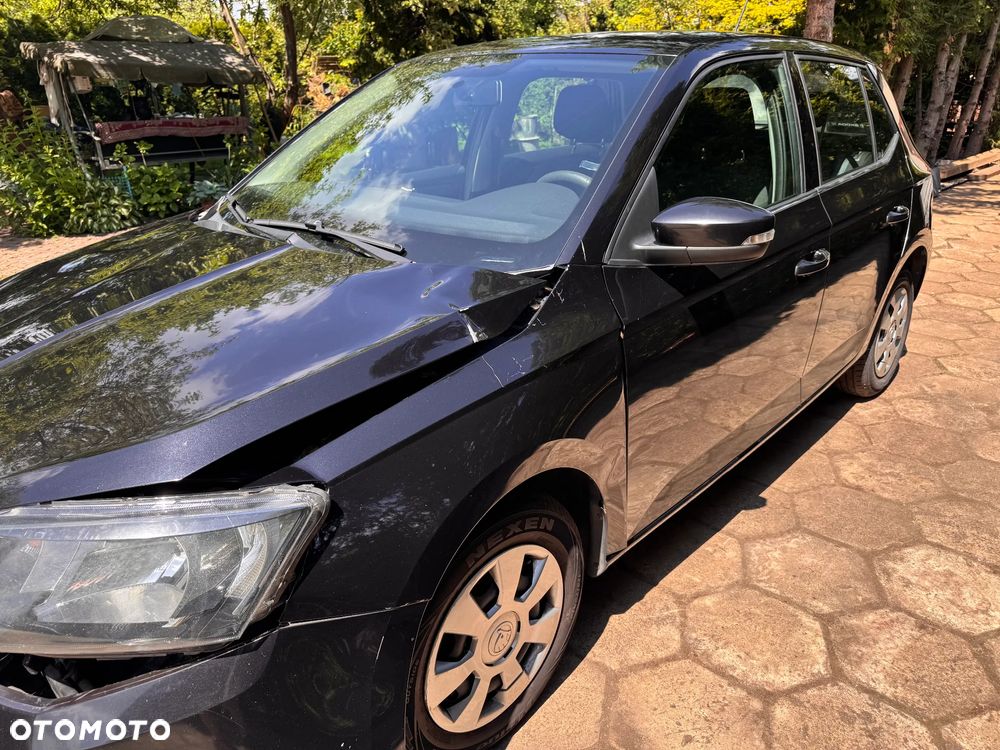 Skoda Fabia 1.2 TSI Active - 19