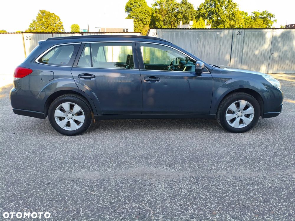 Subaru Outback 3.6 R Exclusive Navi MAC - 14