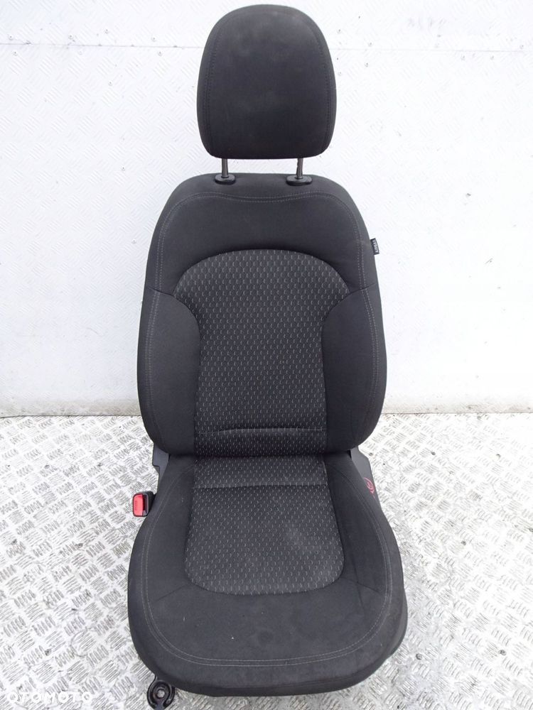 fotel lewy przód hyundai ix35 09-15 r. anglik - 1