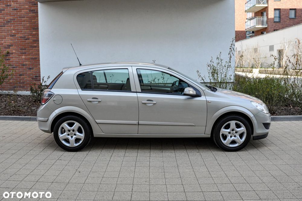 Opel Astra - 5