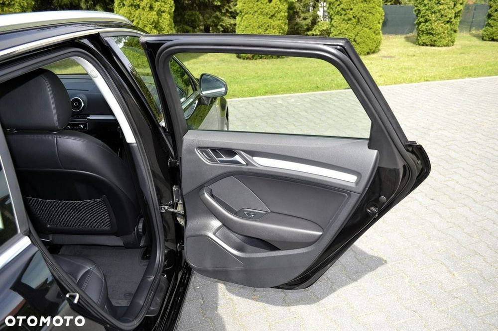 Audi A3 Sportback 1.6 TDI (clean diesel) Attraction - 30