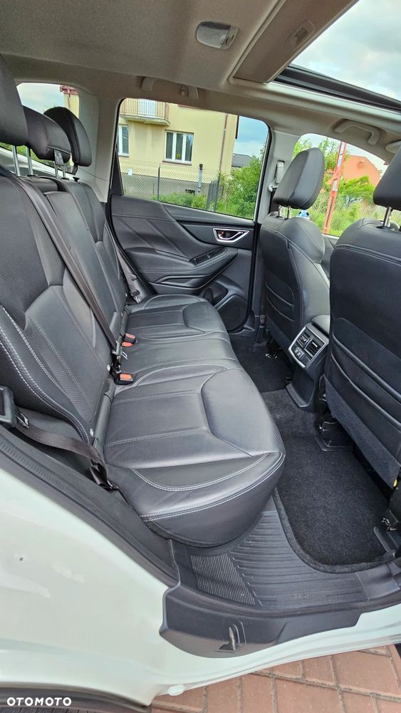 Subaru Forester 2.0i-L Platinum (EyeSight) Lineartronic - 23