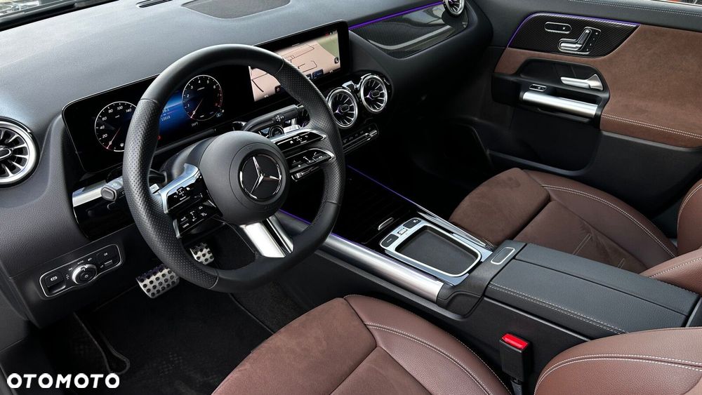Mercedes-Benz GLA 200 mHEV AMG Line 7G-DCT - 11
