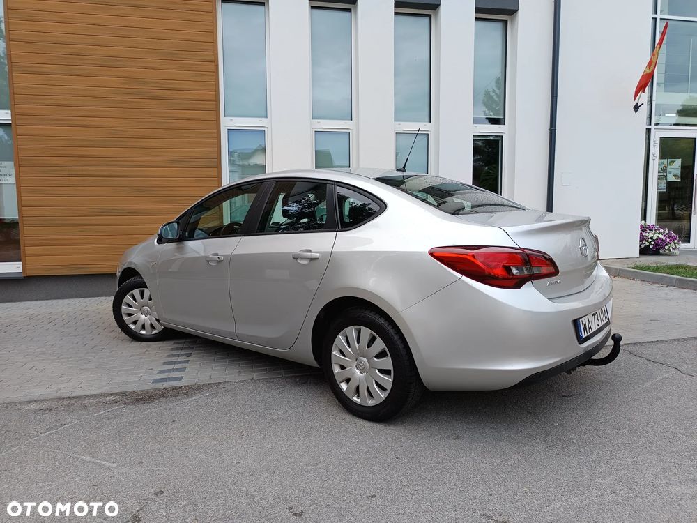 Opel Astra 1.6 EU6 - 5
