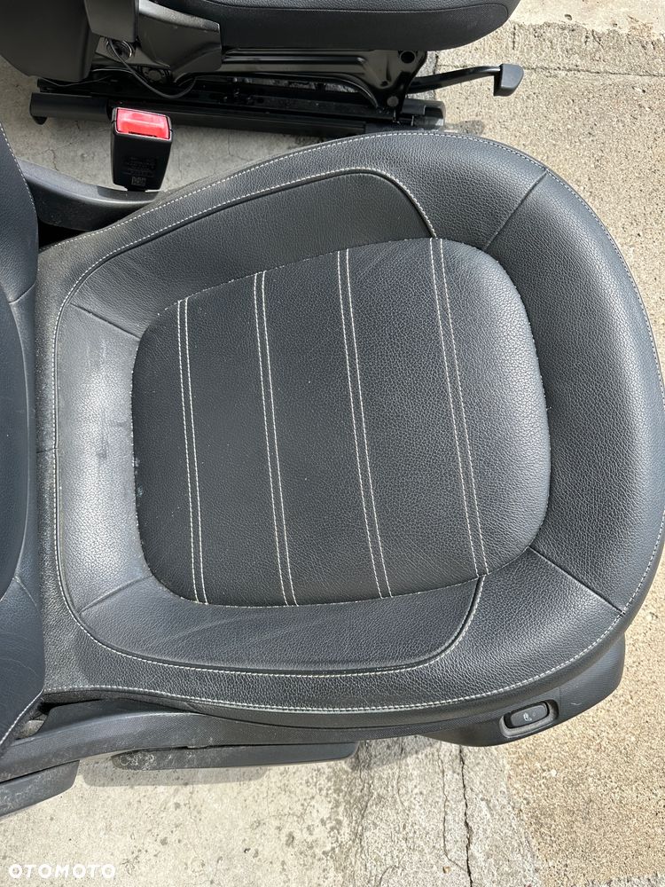 Smart 453 twingo 3  fotel grzany skórzany biała  nić  oparcie iso fix air bag grzany kanapa tył - 4