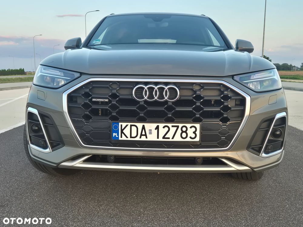 Audi Q5 40 TDI quattro S tronic sport - 2