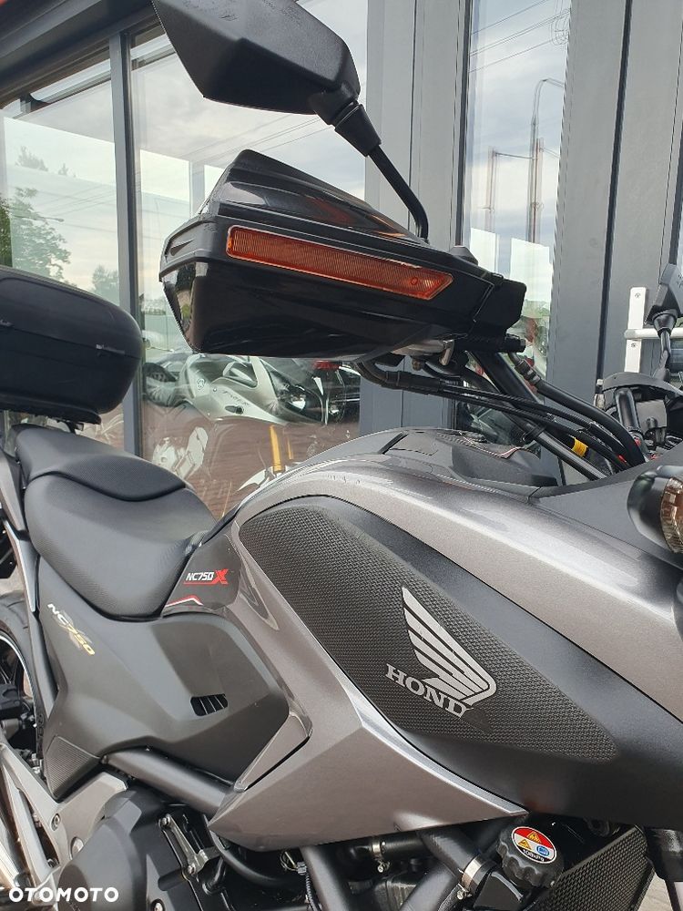 Honda NC - 29