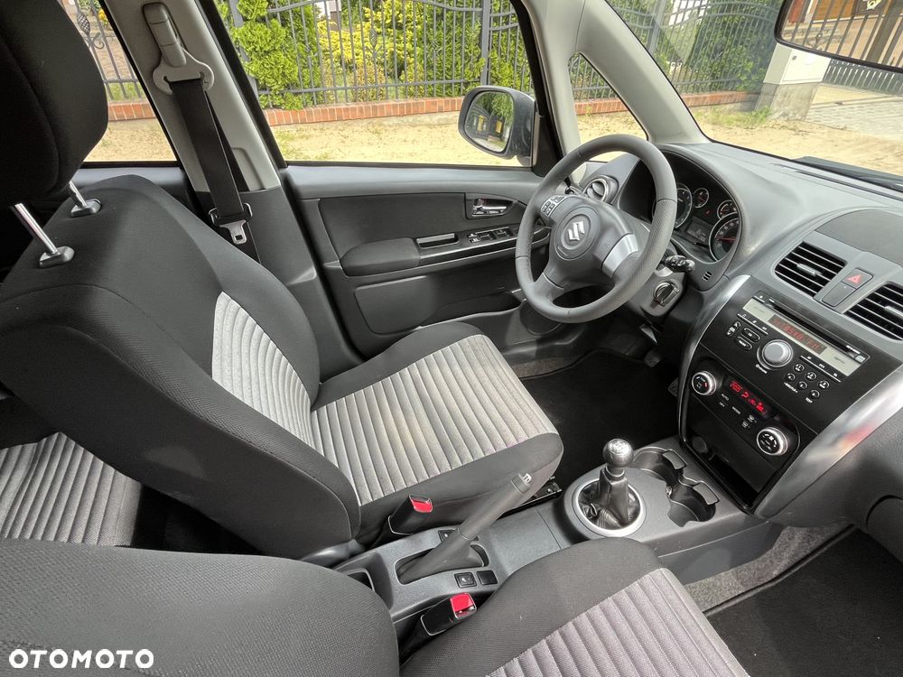 Suzuki SX4 1.6 VVT 4x2 City - 14