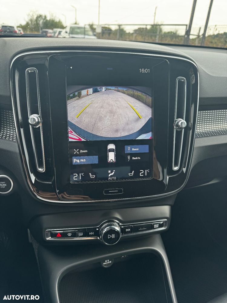 Volvo XC 40 - 9