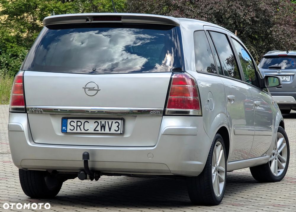 Opel Zafira 1.9 CDTI Sport - 20