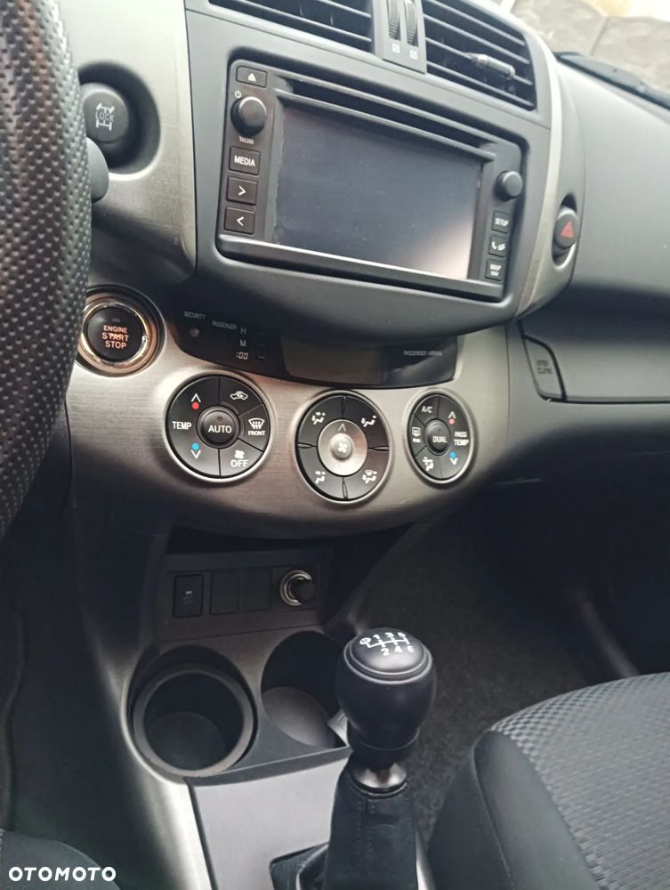 Toyota RAV4 2.0 4x4 Life - 15