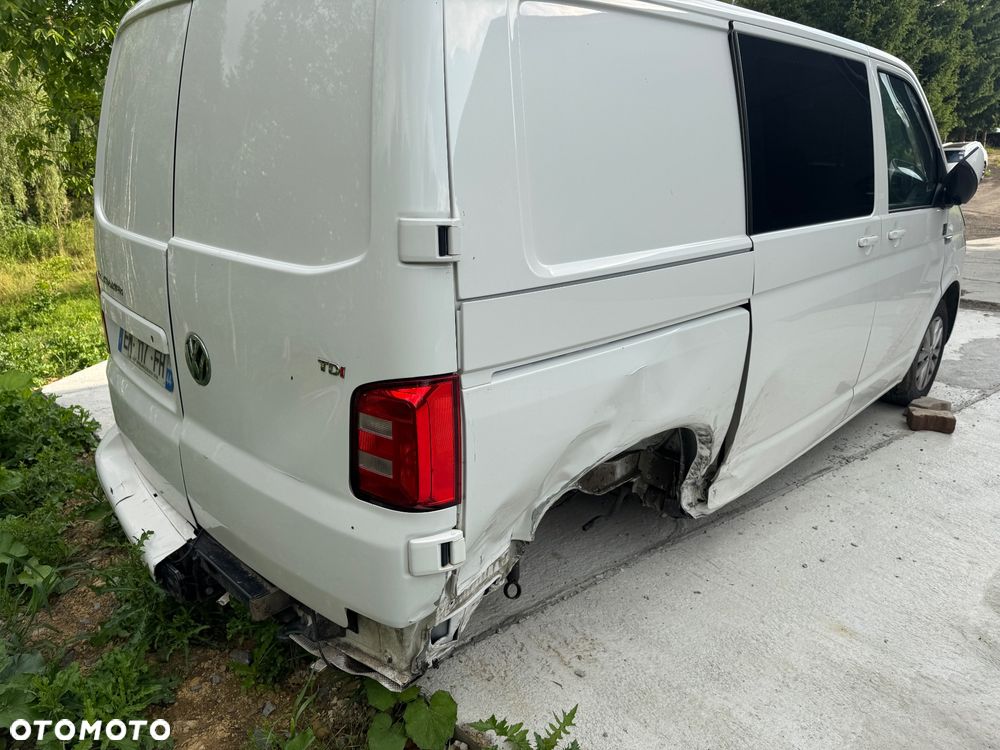 Volkswagen Transporter - 3
