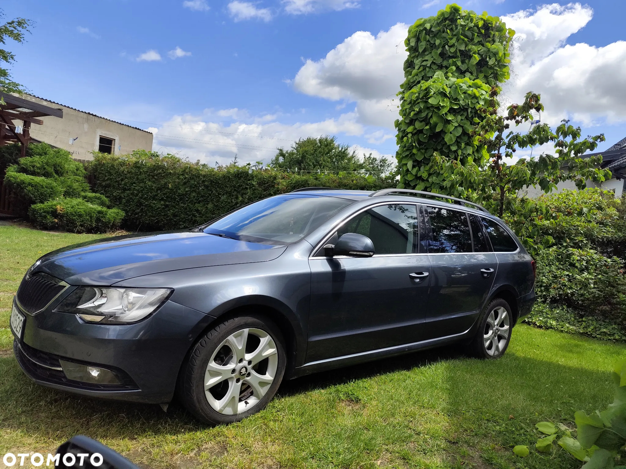 Skoda Superb 2.0 TDI Comfort DSG - 8