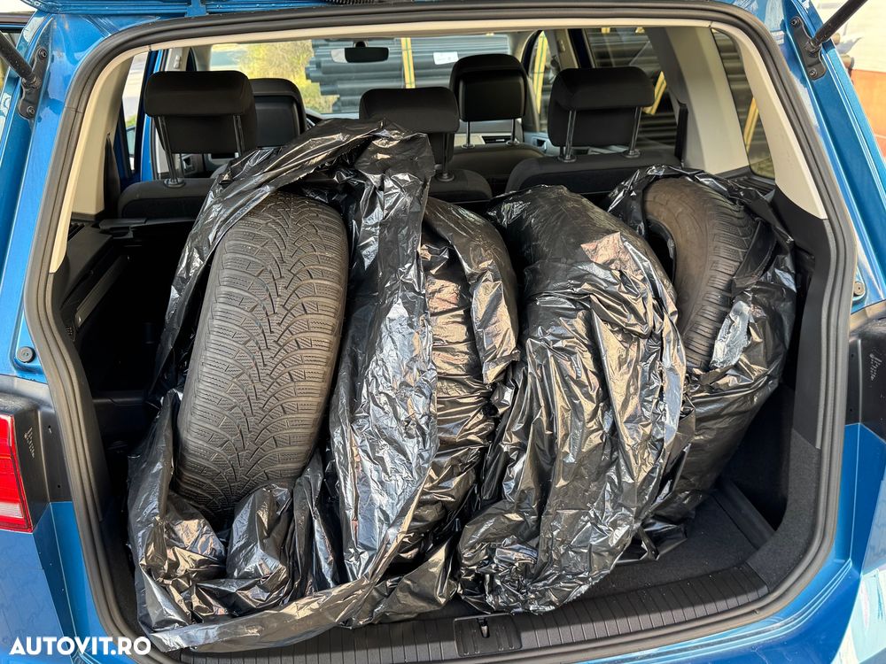 Volkswagen Touran 2.0 TDI SCR (BlueMotion Technology) DSG Comfortline - 5