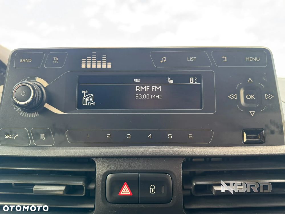 Peugeot Partner 4x4 1.5 Long Premium - 22