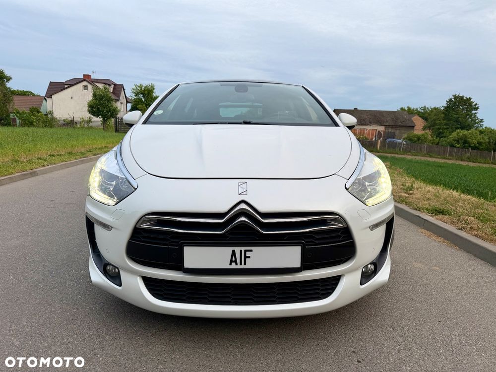 Citroën DS5 HDi 165 SoChic - 9