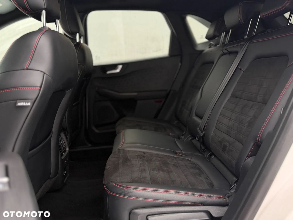 Ford Kuga 2.0 EcoBlue Hybrid ST-LINE - 8