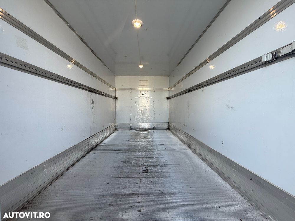 Volkswagen Crafter - 8