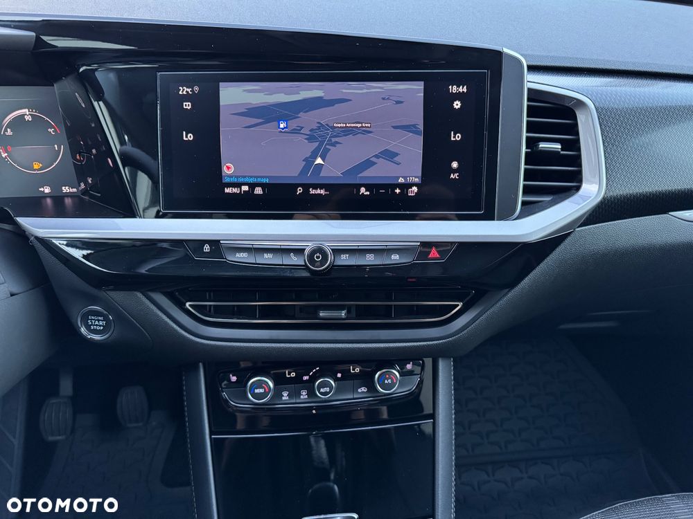Opel Grandland X 1.2 T Innovation S&S - 21
