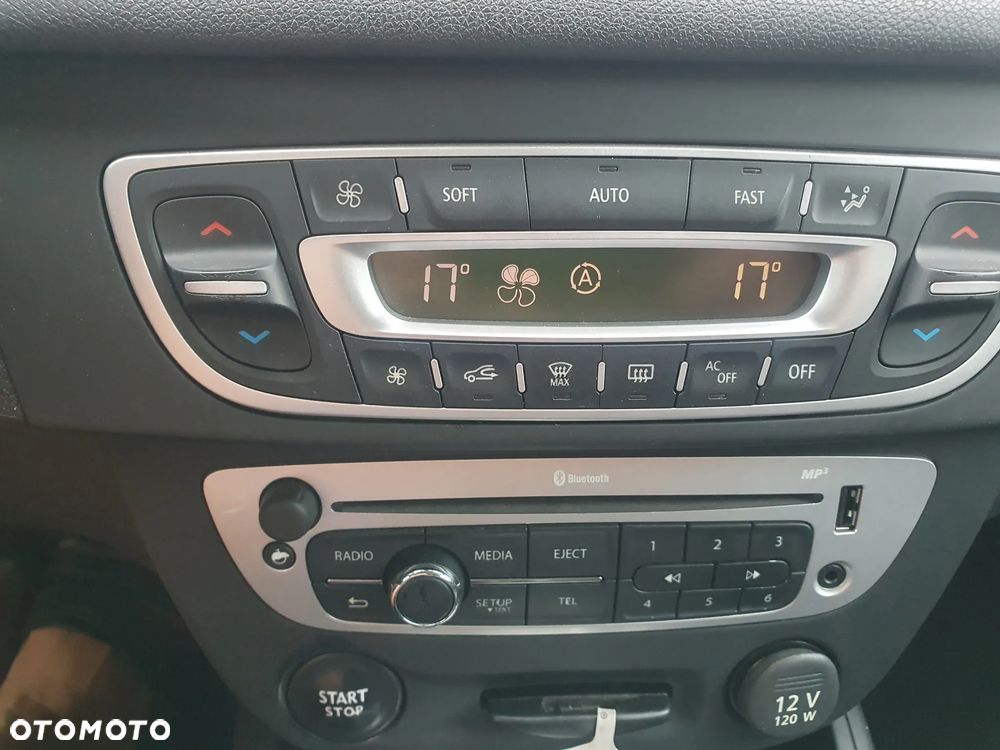 Renault Megane 1.5 dCi Bose Edition - 28