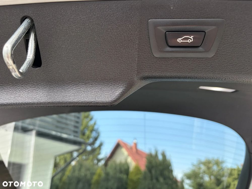 BMW X6 xDrive40d - 12