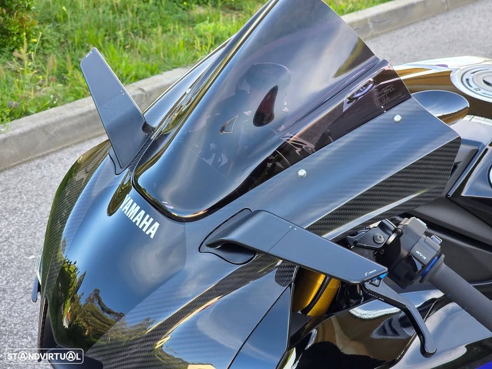 Yamaha YZF R1M - 8