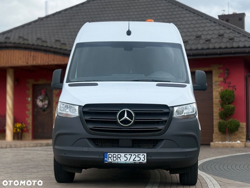 Mercedes-Benz Sprinter - 3