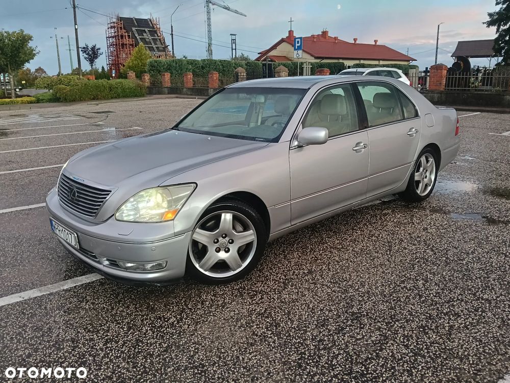 Lexus LS - 14