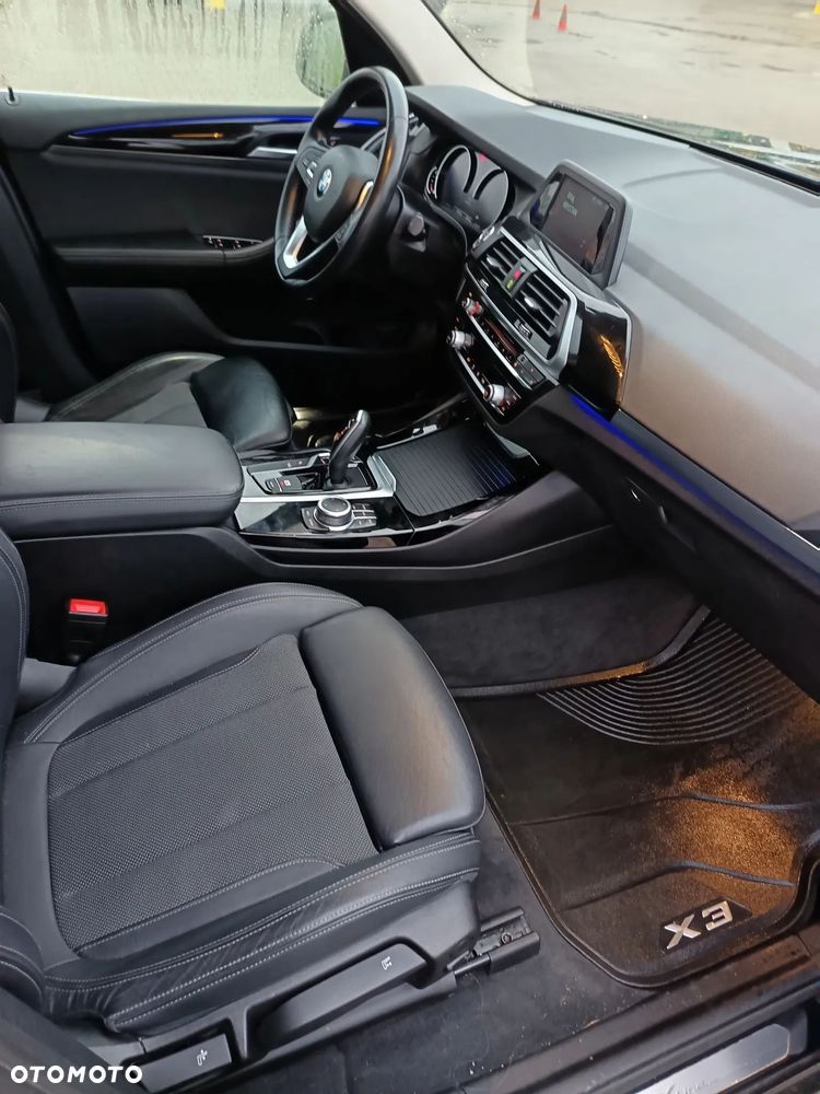BMW X3 xDrive20d xLine sport - 25
