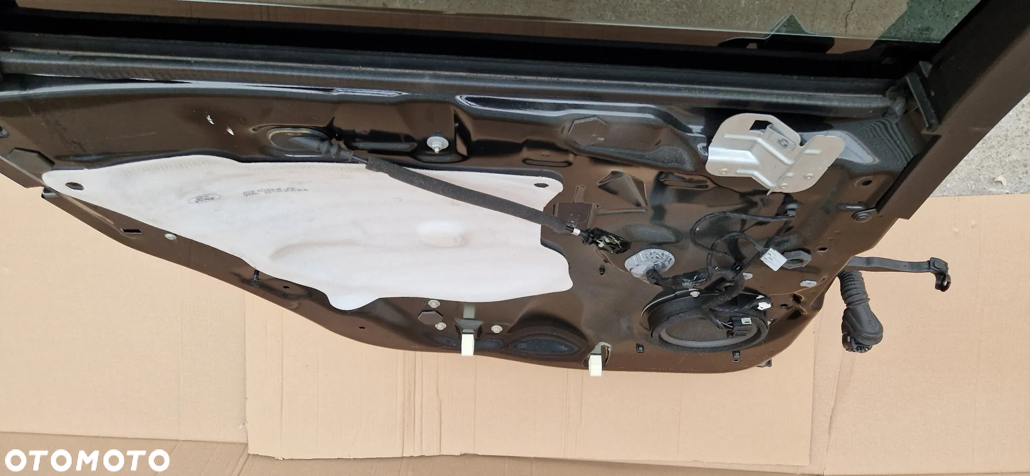FORD S-MAX MK2 DRZWI LEWE TYŁ TYLNIE KOMPLETNE - 4