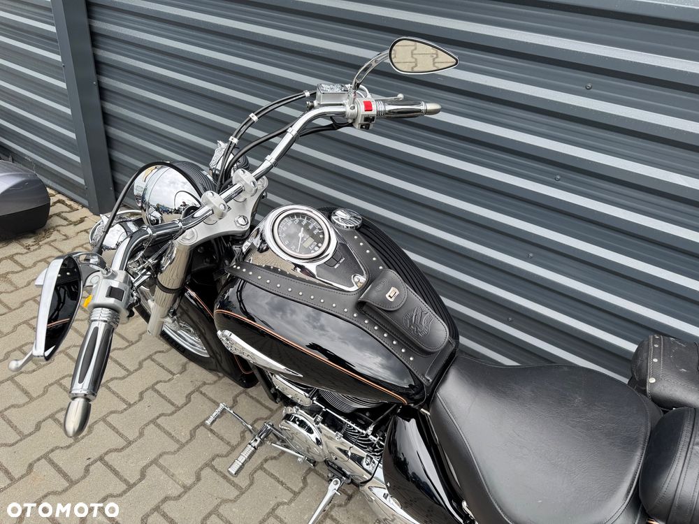 Suzuki VL 800 Volusia - 7