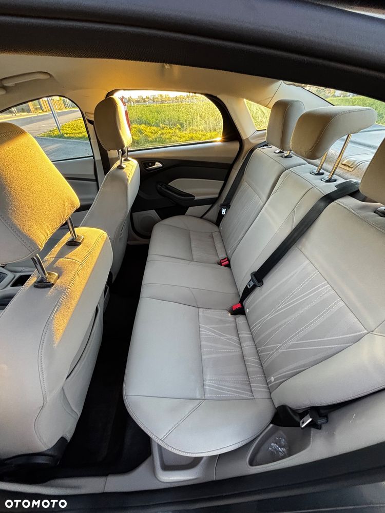 Ford Focus - 15