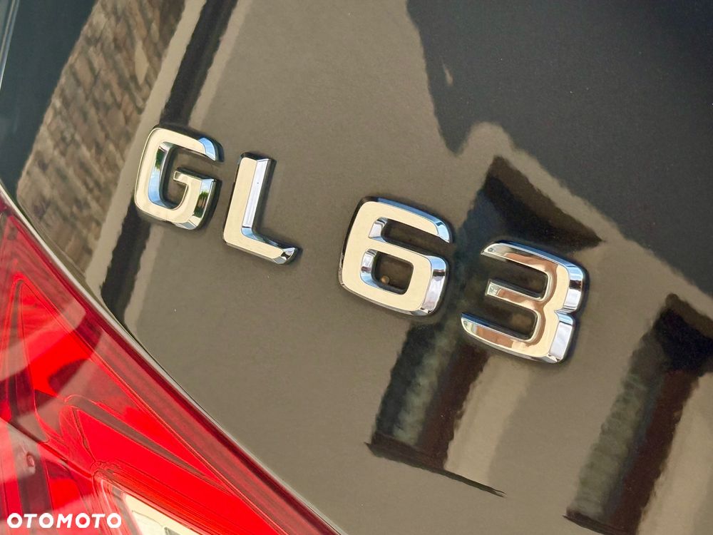 Mercedes-Benz GL - 8