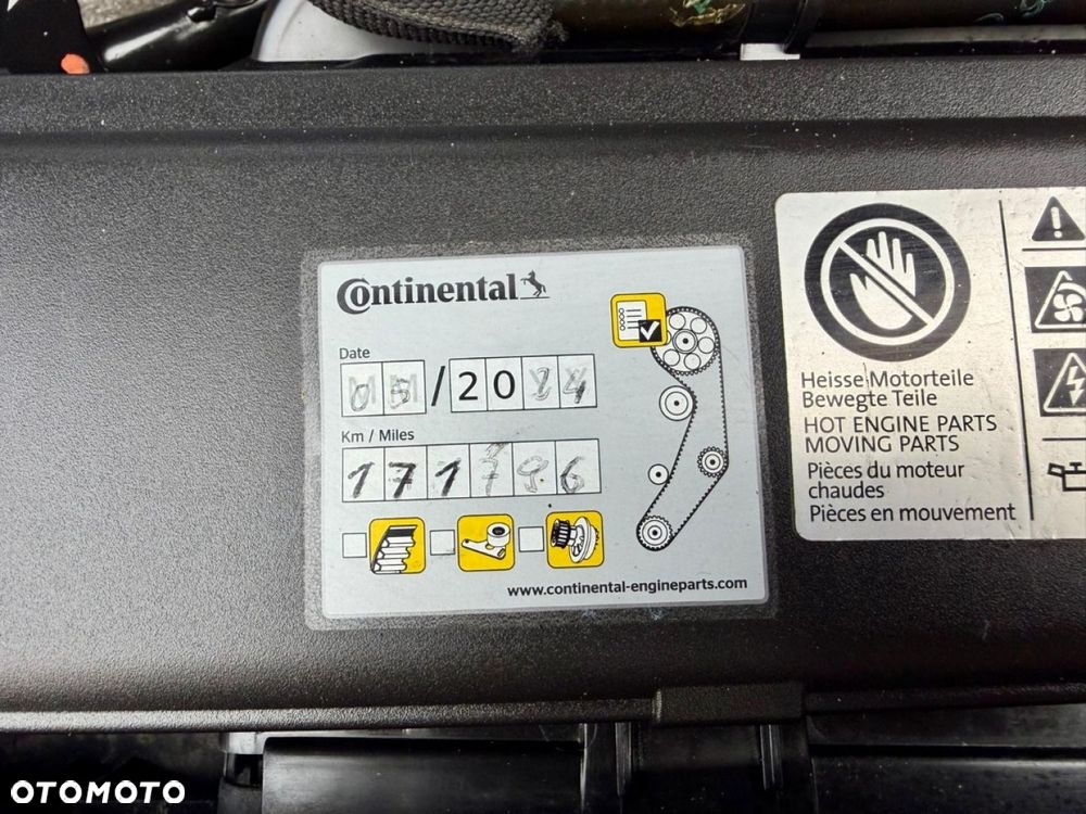 Volkswagen Golf Sportsvan 2.0 TDI BlueMotion Technology Lounge - 27