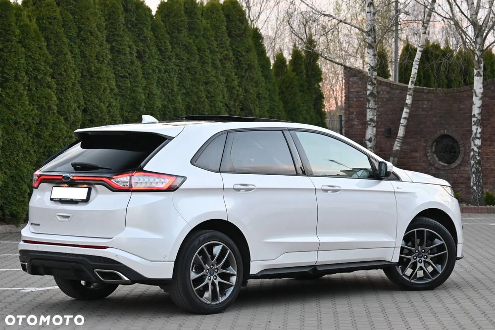 Ford Edge 2.0 TDCi Bi-Turbo 4x4 ST-LINE - 11