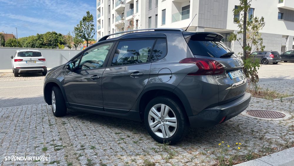 Peugeot 2008 PureTech 82 Allure - 5